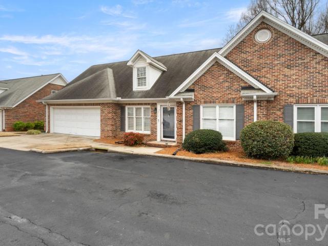 691 S Carlton Dr, Gastonia, NC 28054 | MLS #4357