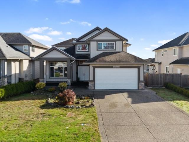 6926 Street, Surrey, BC, V3S 3J2 house for sale | Listing ID R3177 | Royal LePage