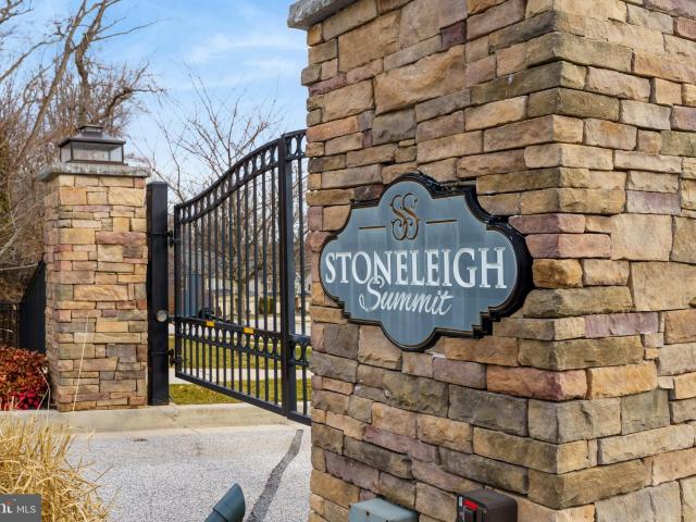 6926 Summit Cir, Baltimore, MD 21239 | MLS #MDBC2154