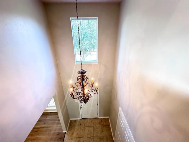 6927 Pheasant Oak Drive