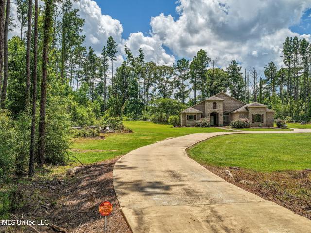 6926 Moak Road