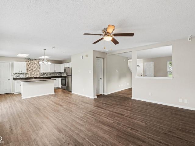 6921 Maywood Circle