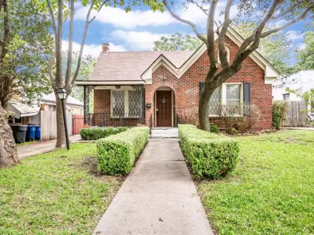 6922 Lindsley Ave, Dallas, TX 75223 MLS 21188156