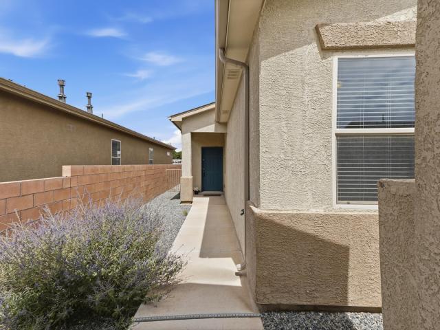 6923 Silver Moon Road NW