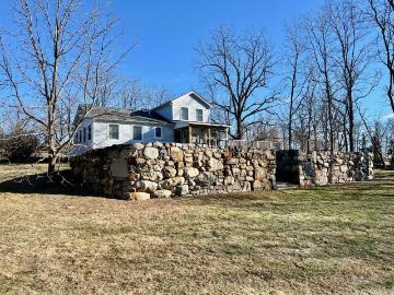 692 Bangall Rd, Millbrook, NY 12545 | MLS #950292
