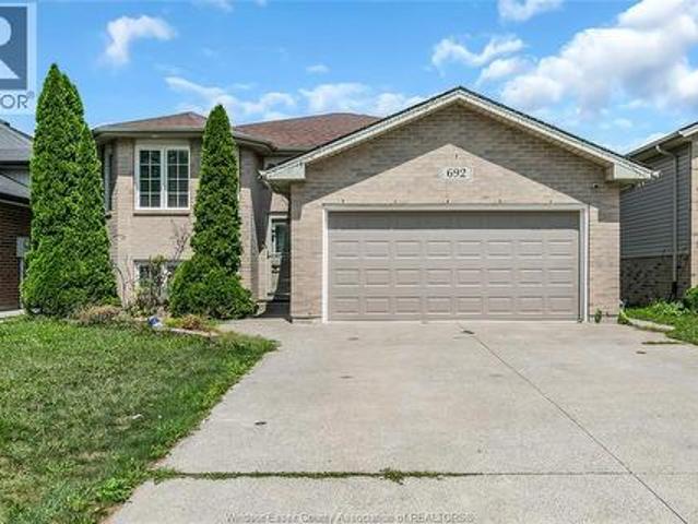 692 Dynasty, Windsor, ON, N9G 2X9 house for sale | Listing ID 26020 | Royal LePage