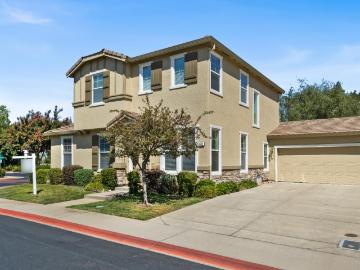 692 Humbert St, Folsom, CA 95630 | MLS #226075