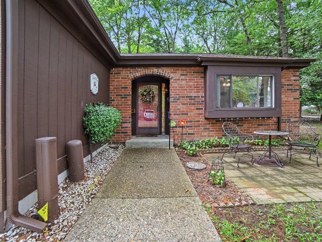 692 Pineway Drive