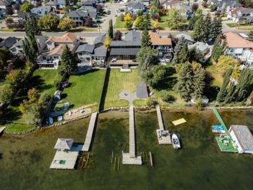House for sale in Chestermere - Garden