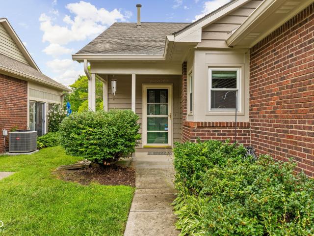 6935 Steinmeier Drive W