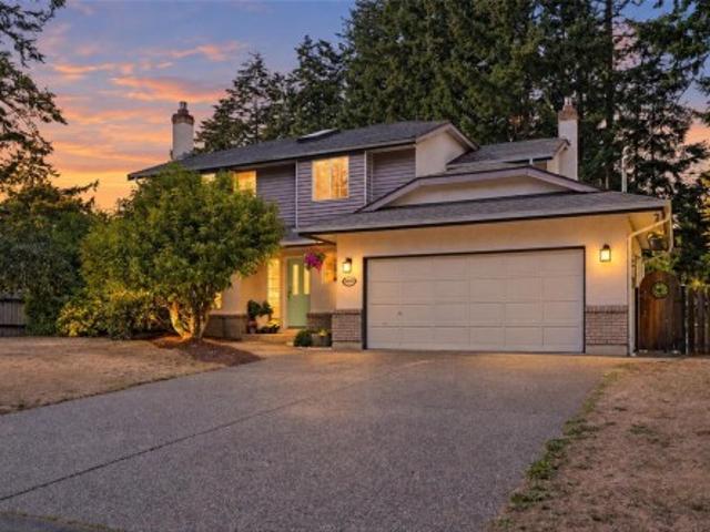 6938 Wallace Dr, Central Saanich, BC, V8M 1G3 house for sale | Listing ID 1048 | Royal LePage