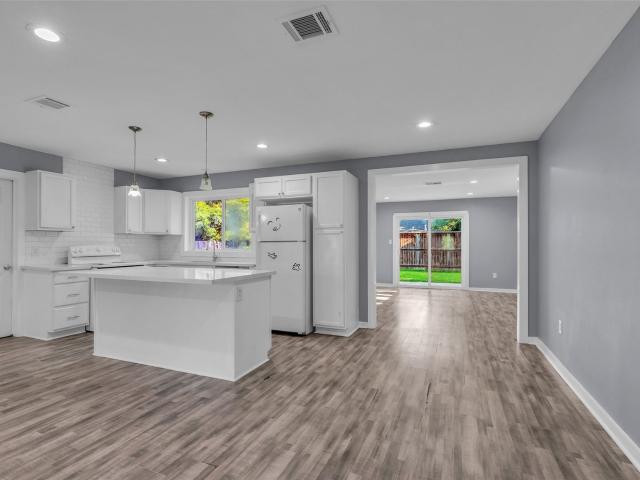 6930 Neff Street, Houston, US, TX