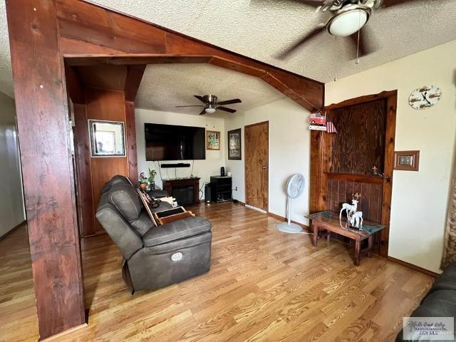 6931 Nansa Drive