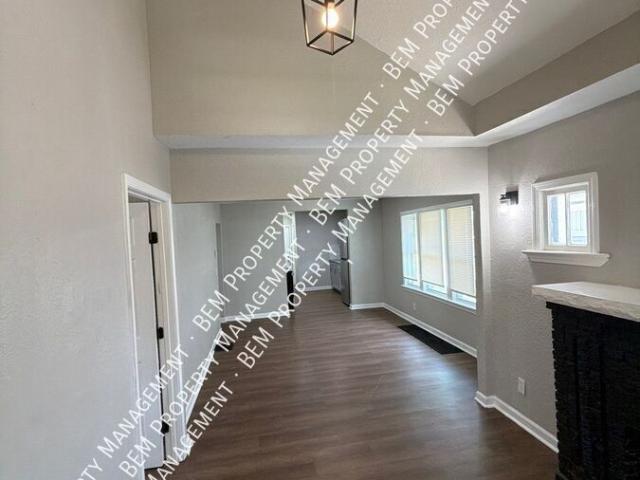 6932 Brooklyn Ave, 4 beds, 1 full and 1 half bath
