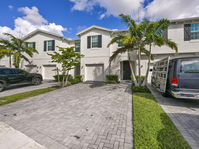 6933 Harbours Edge Ave, Lake Worth, FL 33467 | MLS #B26026