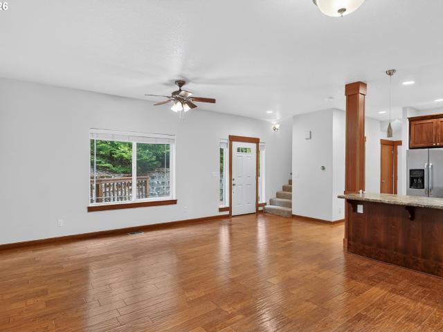 69468 e rolling green ct