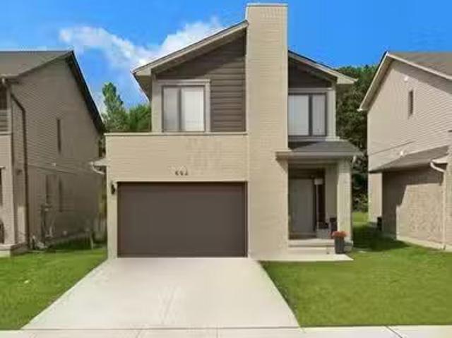 694 Chelton Road, London South South U, ON, N6M 0H8 house.