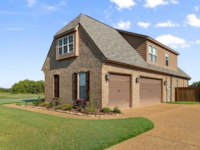694 riverwest cir