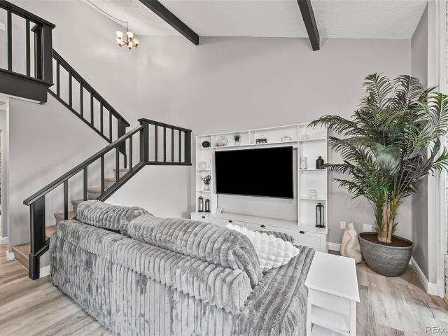 6958 Buckskin Drive
