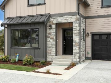695 3rd St, Unit A, Langley, WA 98260 | MLS #2500