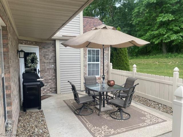 695 E Western Reserve Road 1704