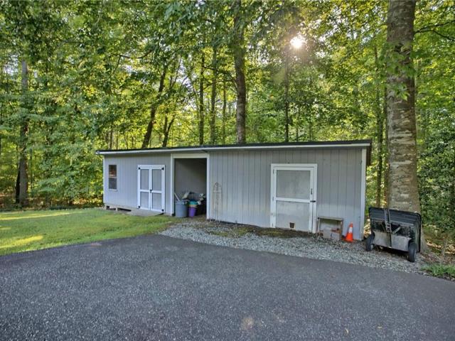 6964 Fox Mill CT