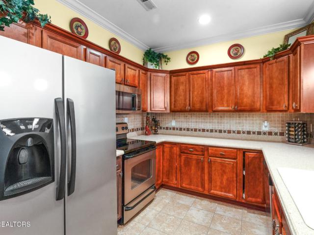 6962 Pemmbrooke Shire Lane