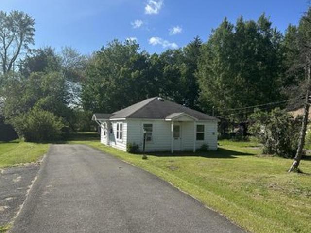 6963 Fuller Station Rd, Guilderland, NY 12303