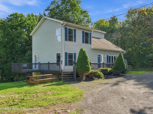 696 Old Road