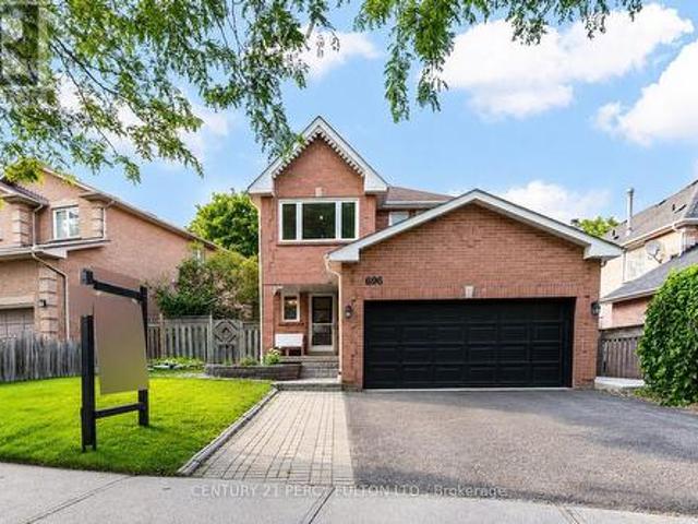 696 Lamour Road, Pickering, ON, L1V 6N9 house for sale | Listing ID E13563 | Royal LePage