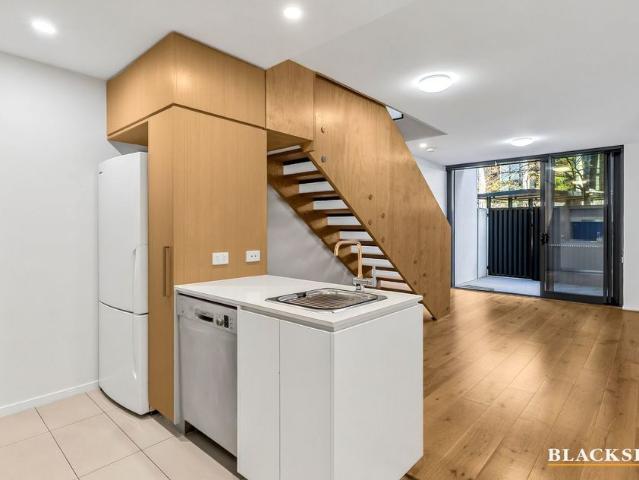 6/97 Eastern Valley Way, Belconnen ACT 2617 Apartment For Rent | Domain