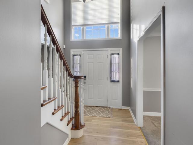 697 Fox Hollow