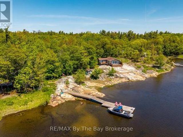 6980 Island 1810/Bone Island, Georgian Bay Gibson, ON, L0K 1E0 house for sale | Listing ID X13243 | Royal LePage