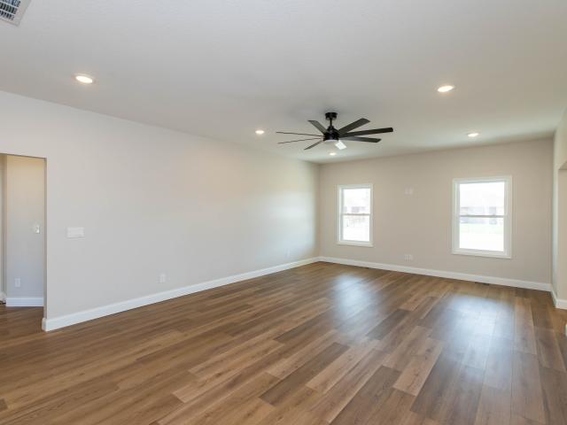 6982 Meadow Run