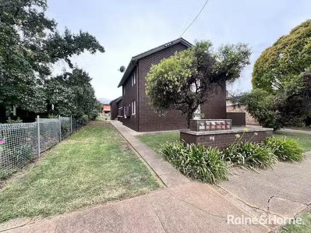 6/98 Carthage Street, East Tamworth, NSW 2340