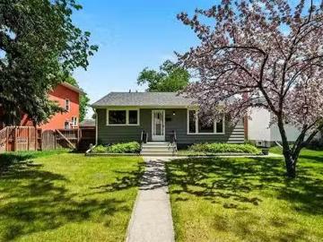 698 Brock St, Winnipeg, MB, R3N 0Z4 house for sale Listing.