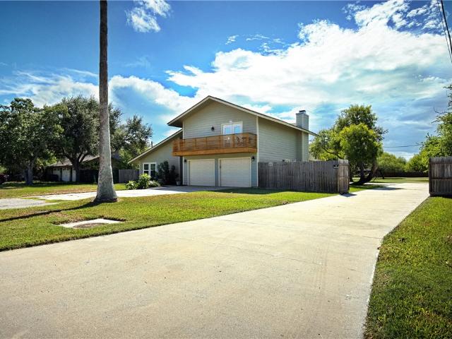 6995 Lovers Lane