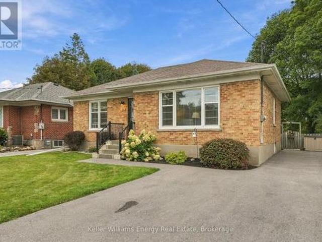699 Grierson Street, Oshawa Centennial, ON, L1G 5J6 house for sale | Listing ID E13791 | Royal LePage