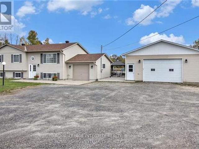 699 Ferguson Falls Road, Lanark Highlands, ON, K7C 3P1 house for sale | Listing ID X13053 | Royal LePage