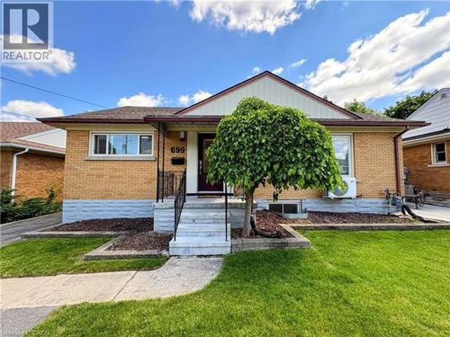699 Frederick Street, Kitchener, ON, N2B 2B3 house for sale | Listing ID 40844 | Royal LePage