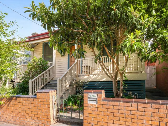69 Victoria St, Flemington