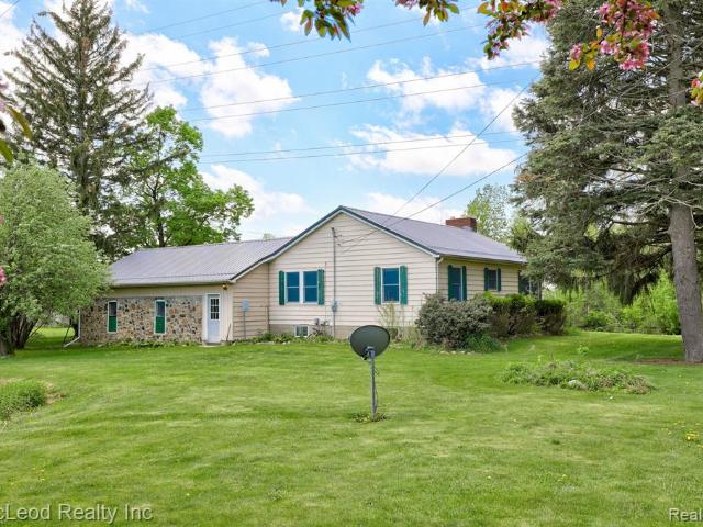 69 W Snover Road