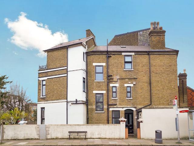 69 Argyle Road, London W13, 1 bed flat to rent, £3,653 pcm | PrimeLocation