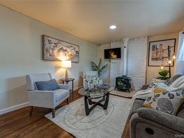 69 Bedford Avenue