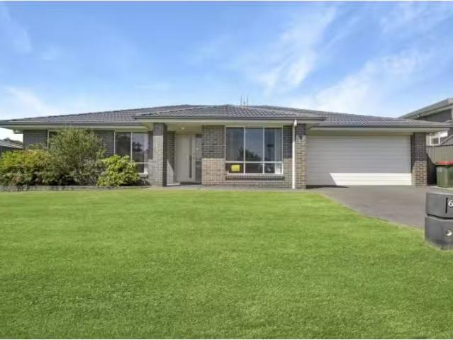 69 Broad Street, Gillieston Heights House for rent Listed by.