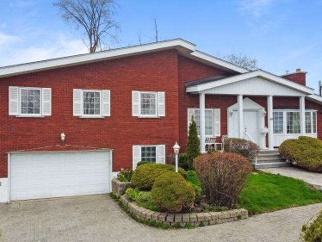 69 Ch. Du Bord Du Lac Lakeshore, Pointe Claire, QC, H9S 4H5 house for sale | Listing ID 25196 | Royal LePage