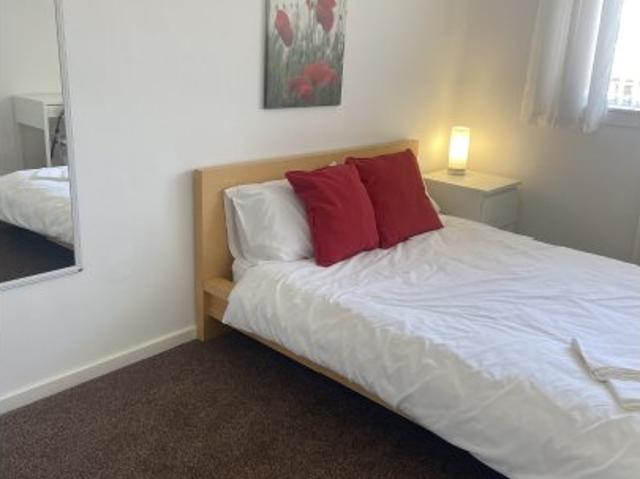 69 Claverhouse Drive, City of Edinburgh, EH16 6DQ, United Kingdom | Room for rent #100163217 | Rentberry