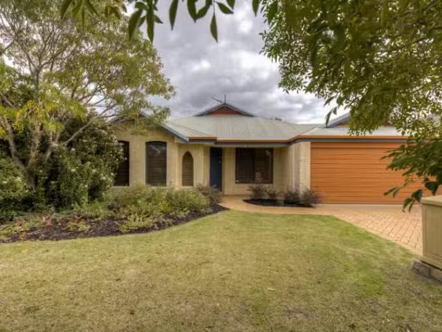 69 Foxton Boulevard, High Wycombe, WA 6057