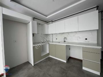 69 Hakan Büyükten Karşıyaka Çarşı Yakını 2+1 Sıfır Daire