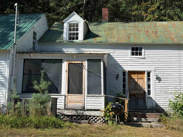 69 Hatch Hill Road